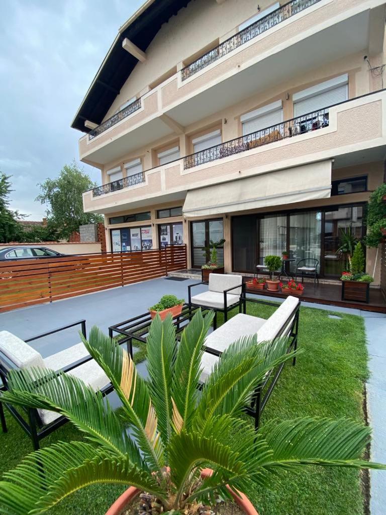 Migato Apartments غيفيغليا المظهر الخارجي الصورة